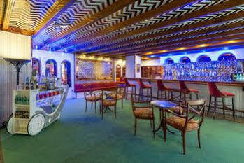 Tryp Sevilla Macarena Hotel Exterior foto